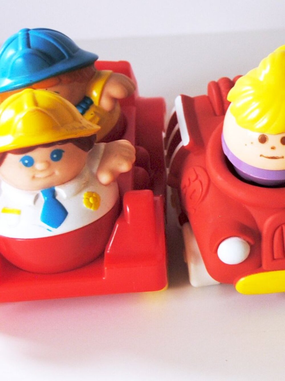 Elmo Soft Airplane, Little Tikes Toddle Tots Fire Truck,  Weebles Car + 3 people